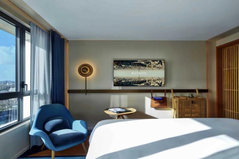 2 Bedroom Together Paris Skyline View Room