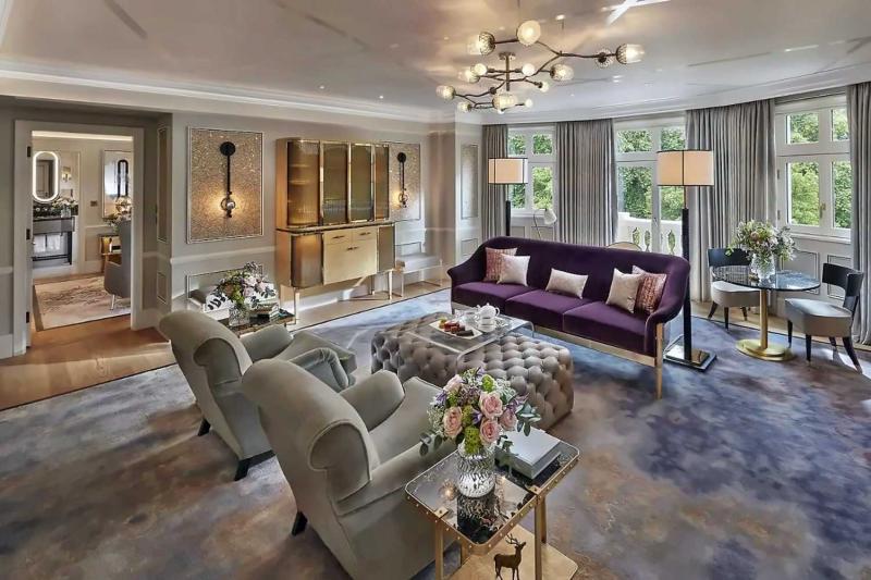 3 Bedroom Hyde Park Suite