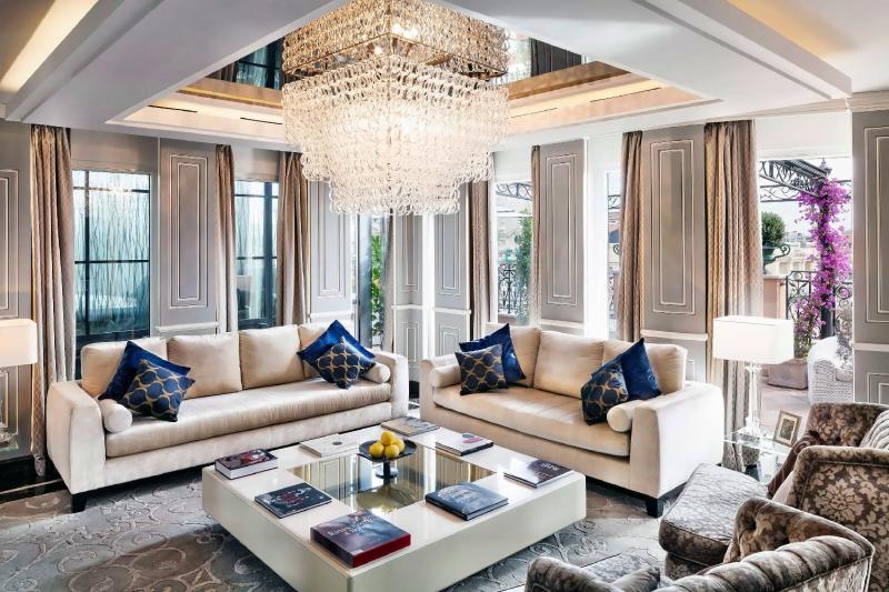 3 Bedroom Roman Penthouse Family Suite