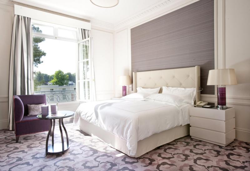 Deluxe Garden View Suite