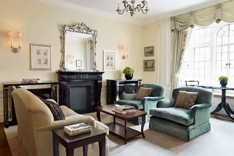 Classic Grosvenor Suite