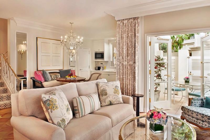 Executive Jacuzzi Villa Suite