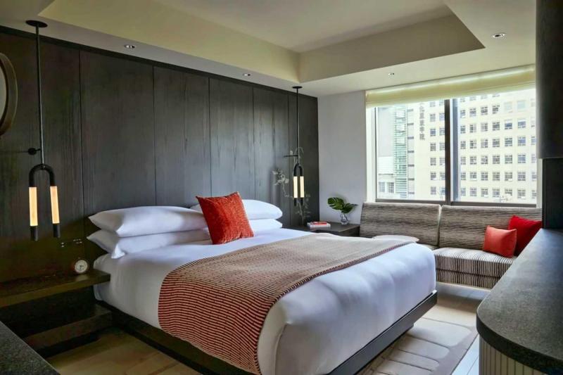 High Floor Essential Room