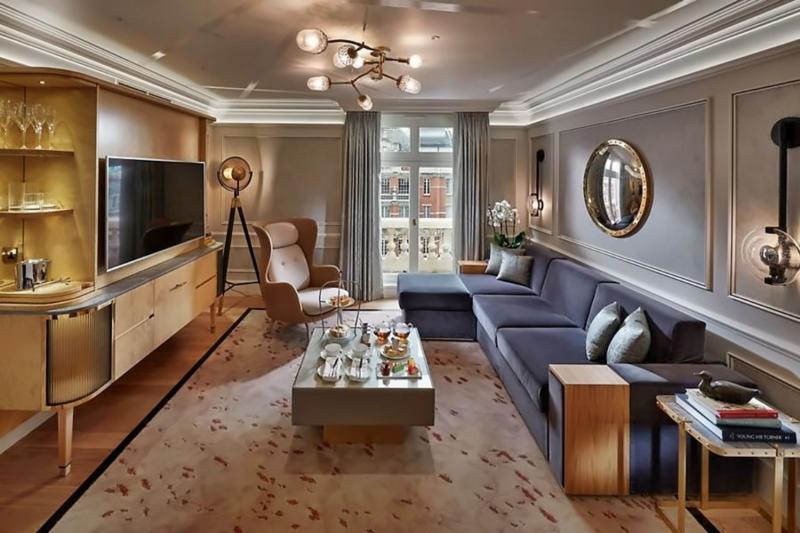 Knightsbridge Suite 