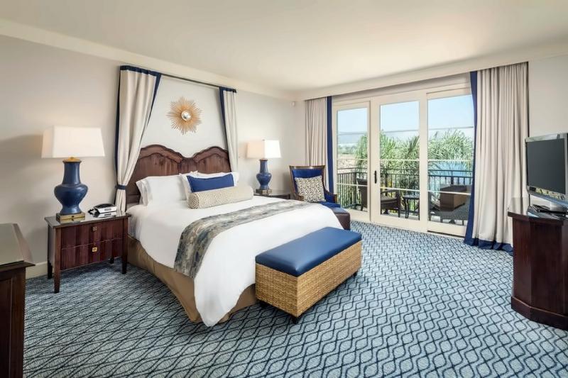 Lobby Ocean View Suite