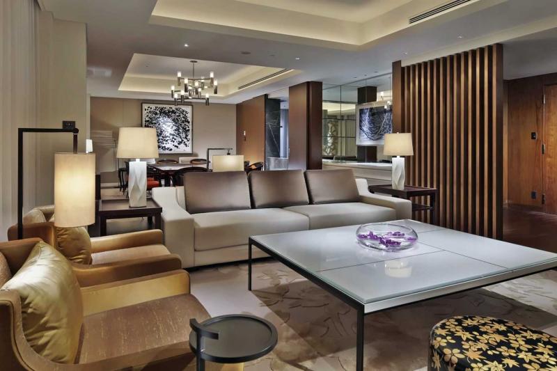 Balcony Palace Suite