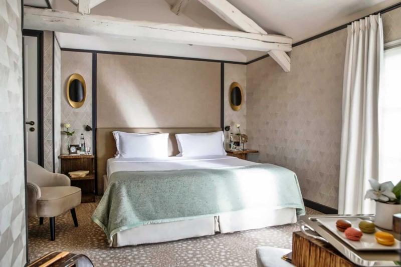 Prestige Terrace Club Room