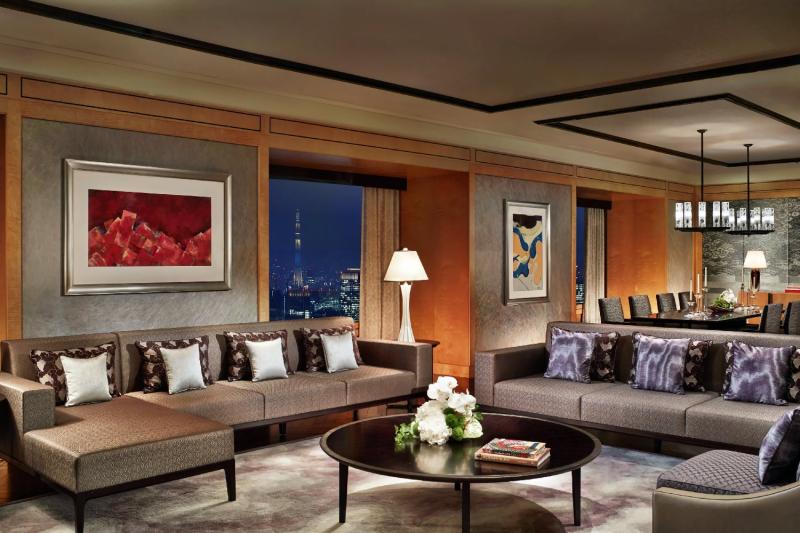 Club Ritz Carlton Suite