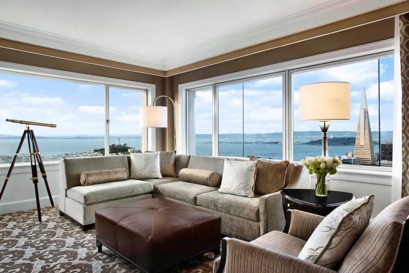 Signature Golden Gate Suite