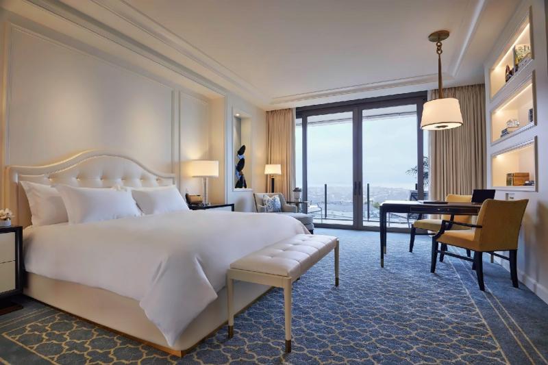 Superior Terrace Room